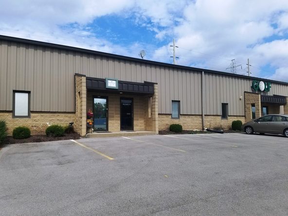 4132 Engleton Dr, Fort Wayne, IN 46804